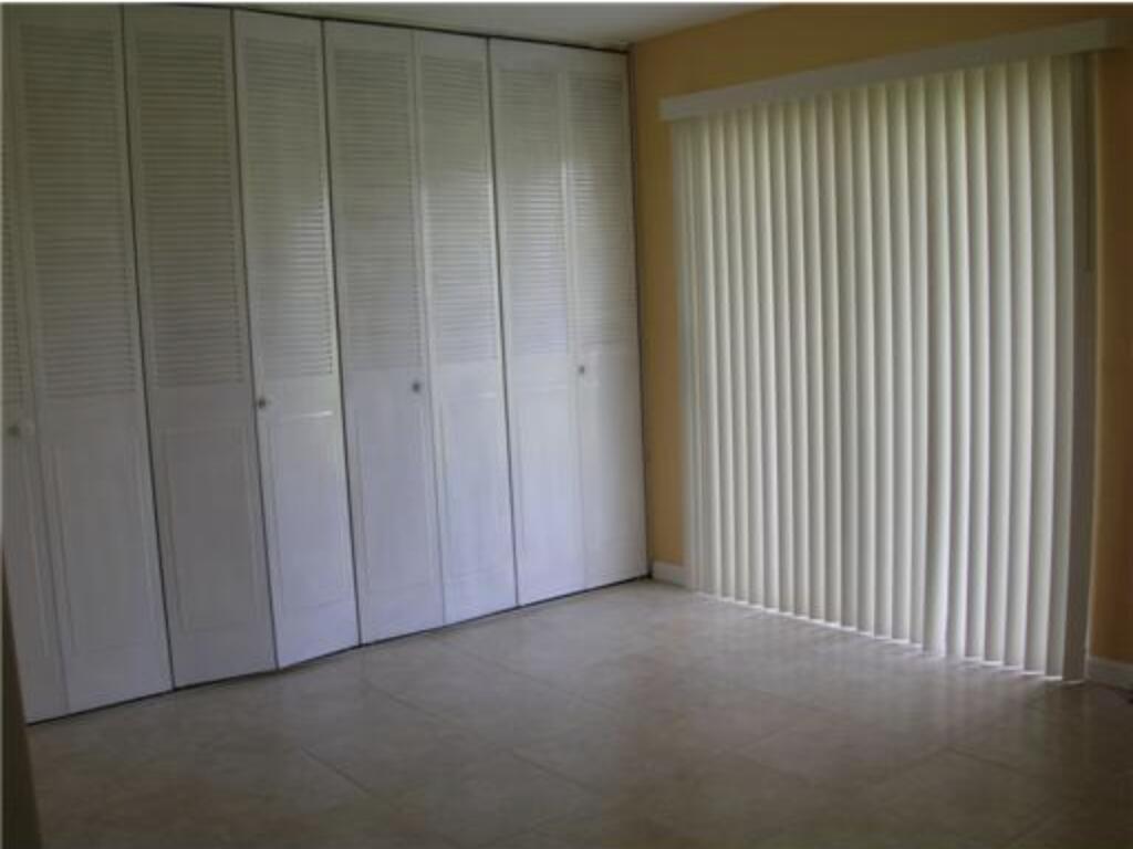 166 Valencia G