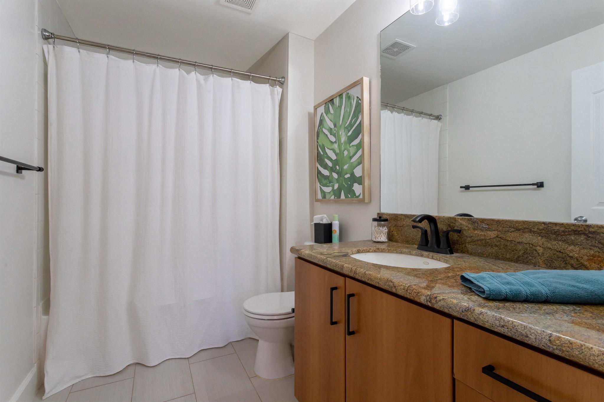 PINEAPPLE GROVE VILLAGE CONDO - Residential Lease
