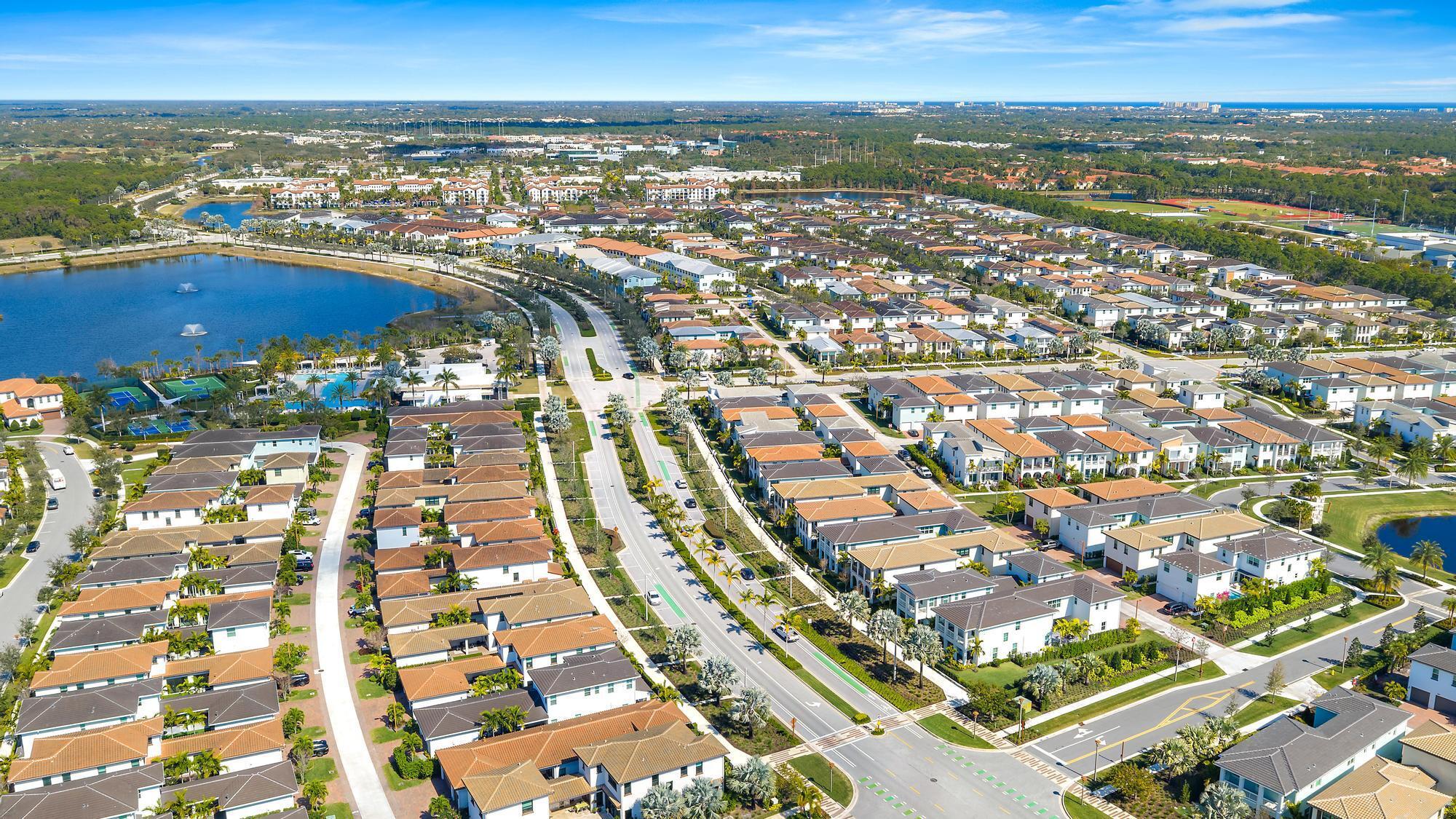 ALTON NEIGHBORHOOD - Residential Lease