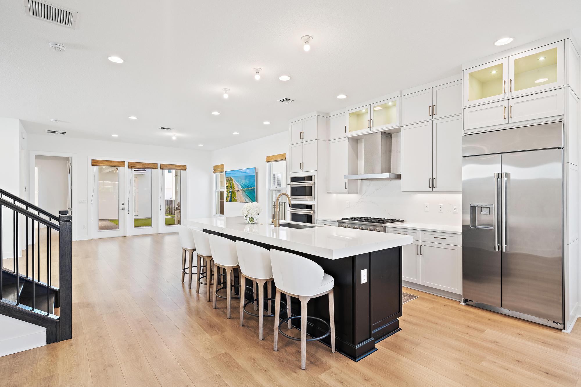 ALTON NEIGHBORHOOD - Residential Lease