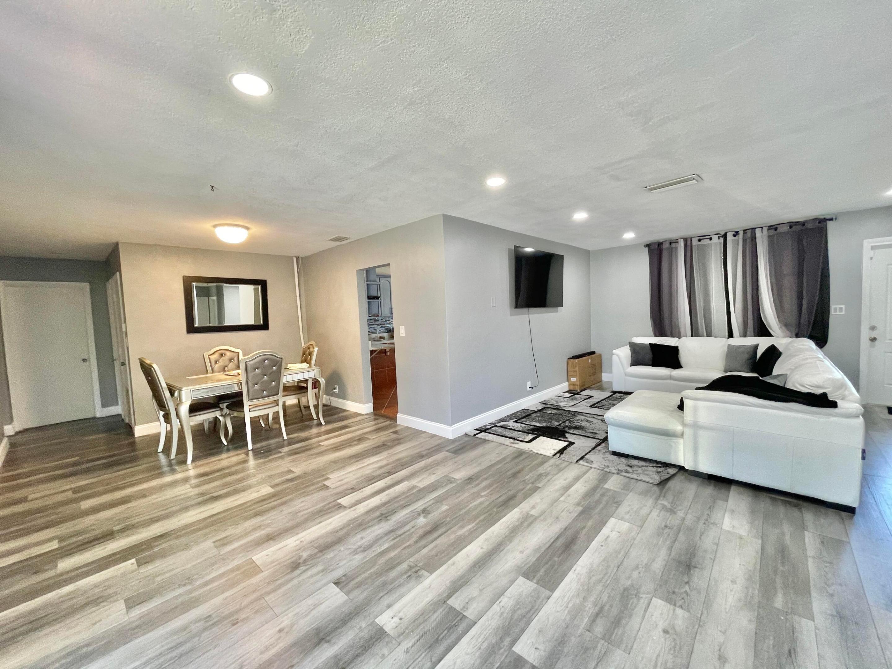 Coral Ridge Isles 45-47 B - Residential