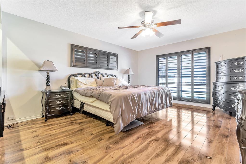 GREENTREE VILLAS CONDO - Residential