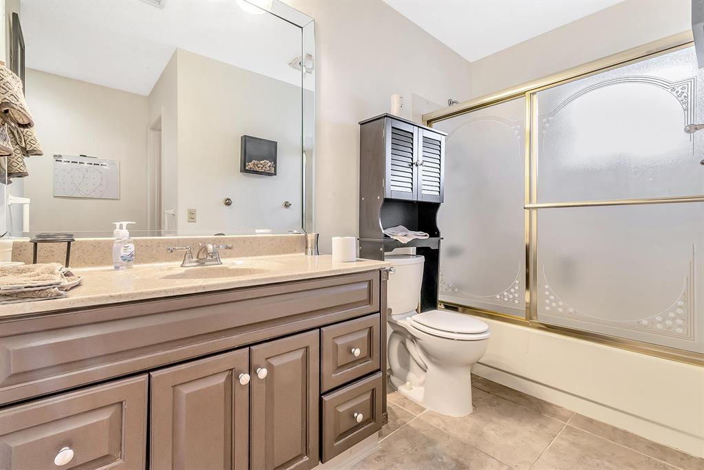 GREENTREE VILLAS CONDO - Residential