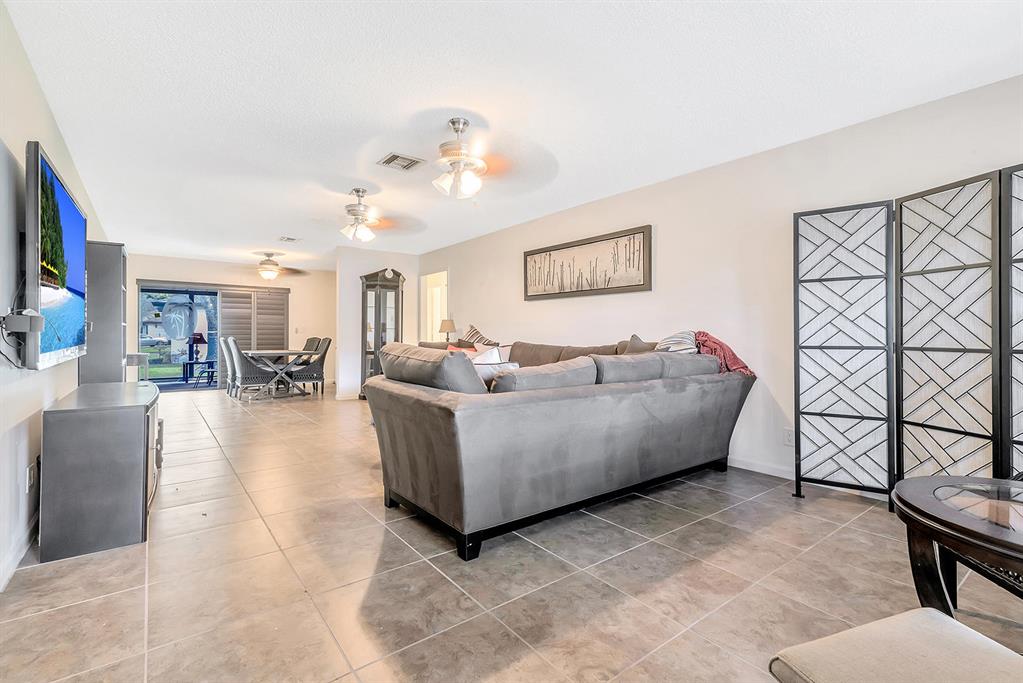 GREENTREE VILLAS CONDO - Residential