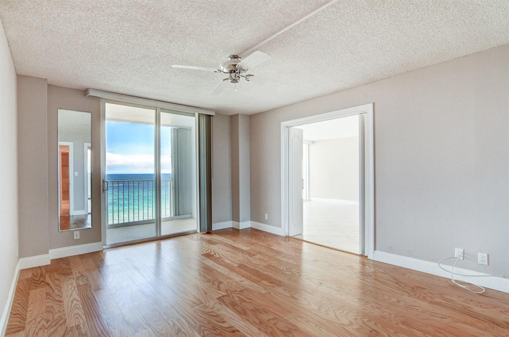 THREE THOUSAND CONDO - Residential