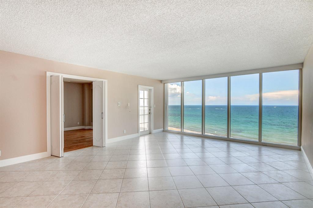 THREE THOUSAND CONDO - Residential