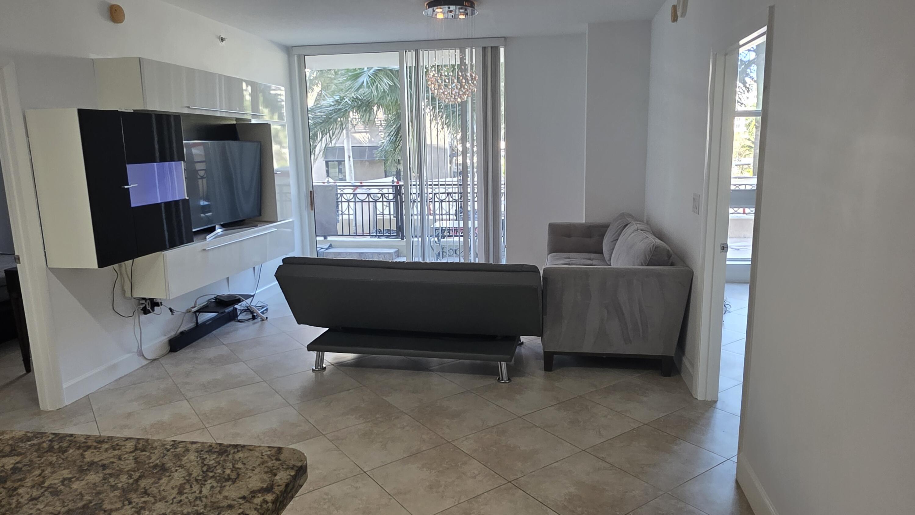 550 Okeechobee Boulevard 308