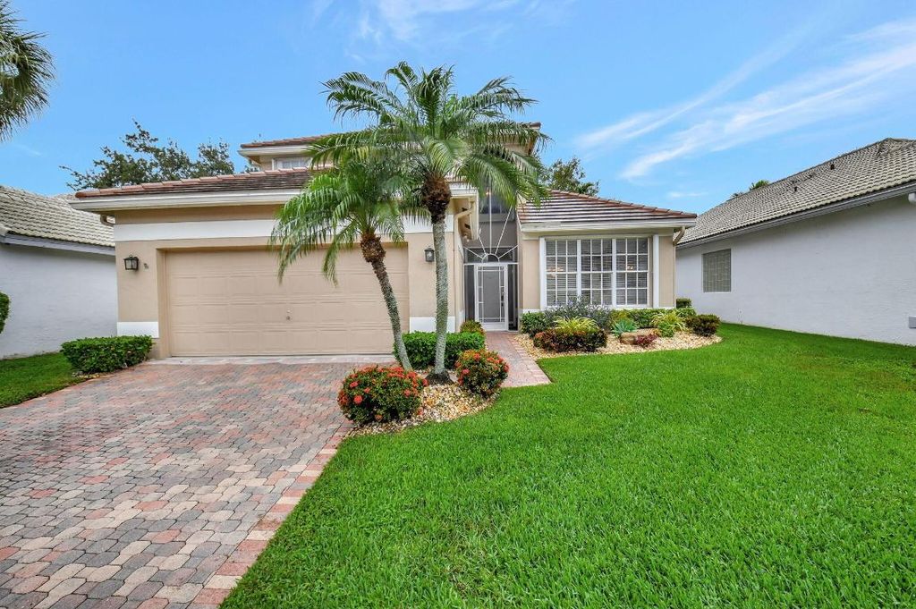 Photo of 7559 Charing Cross Lane, Delray Beach, FL 33446 (MLS # R11054704)