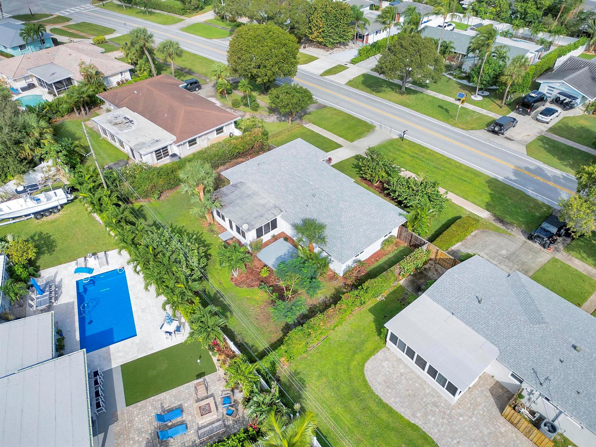 524 Lighthouse Drive