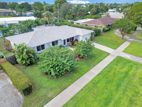 A home in North Palm Beach