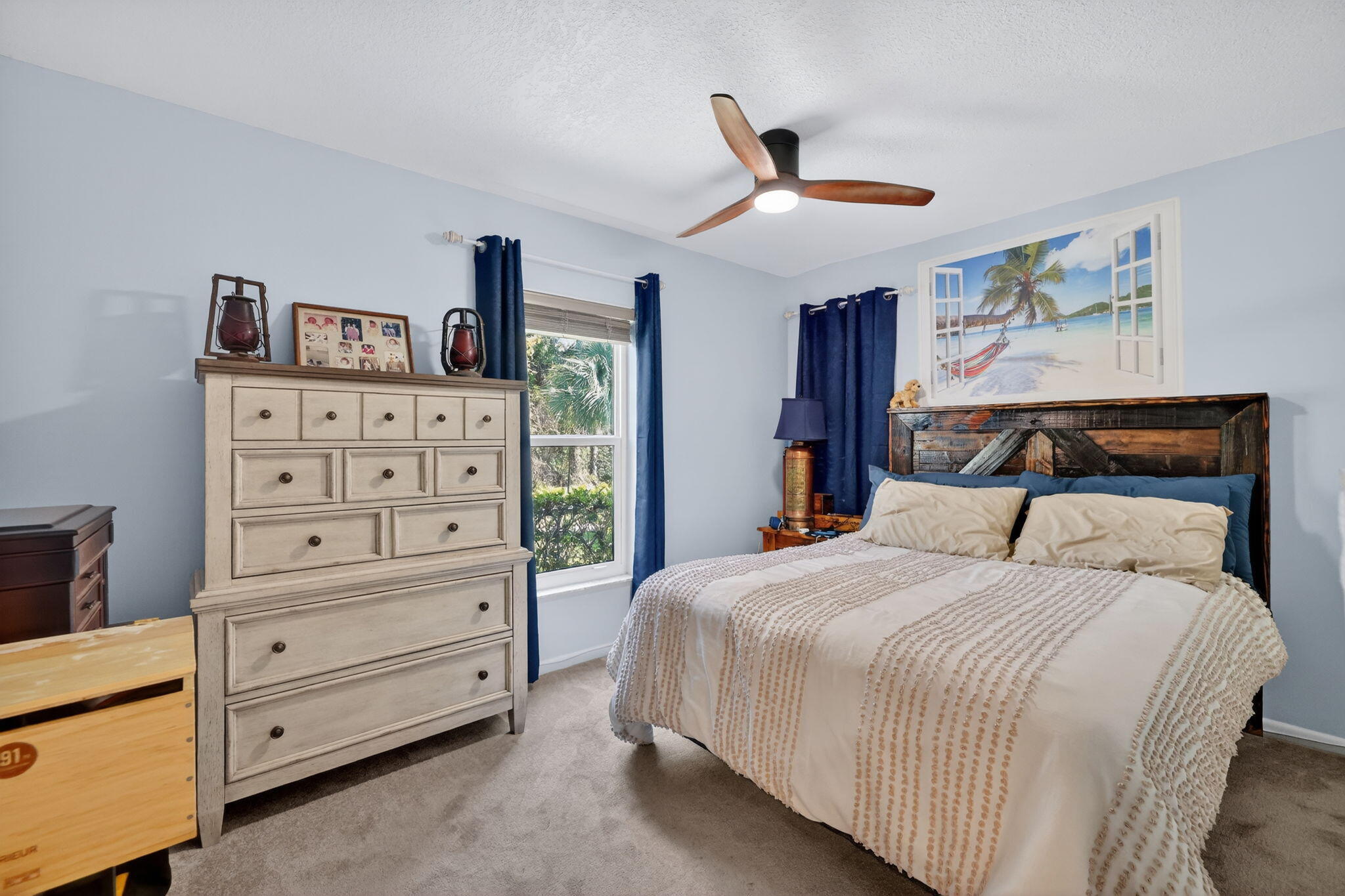 TWIN LAKES SOUTH & TOWN VILLAS CONDO - Residential