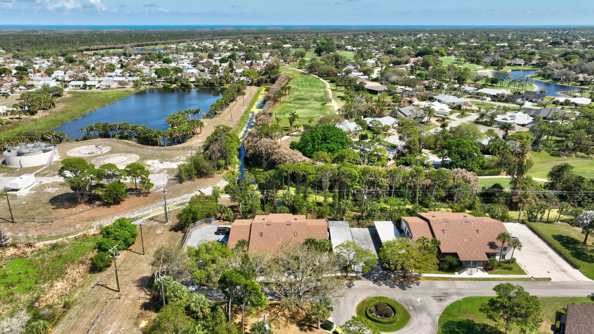 TWIN LAKES SOUTH & TOWN VILLAS CONDO - Residential