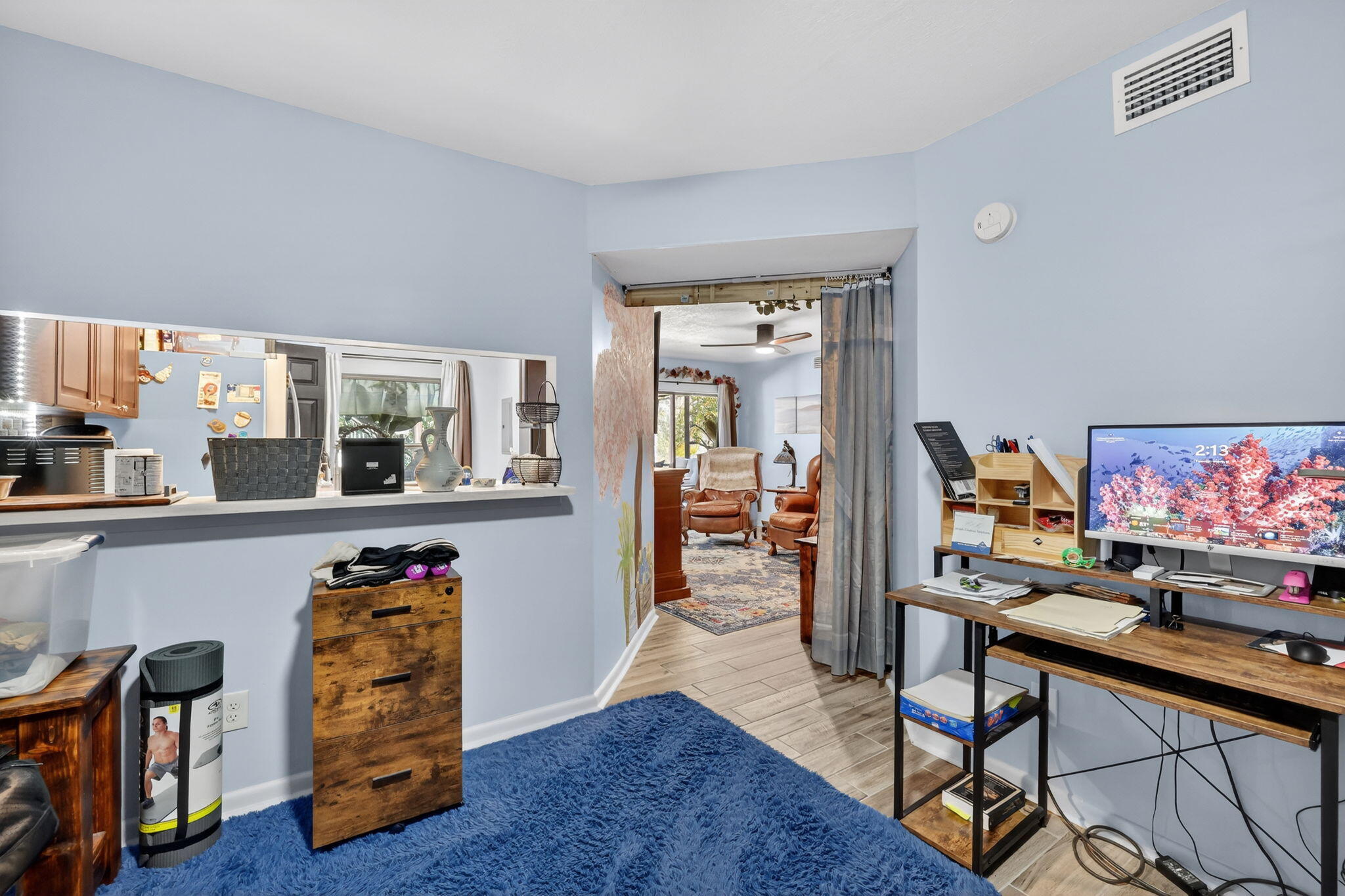 TWIN LAKES SOUTH & TOWN VILLAS CONDO - Residential