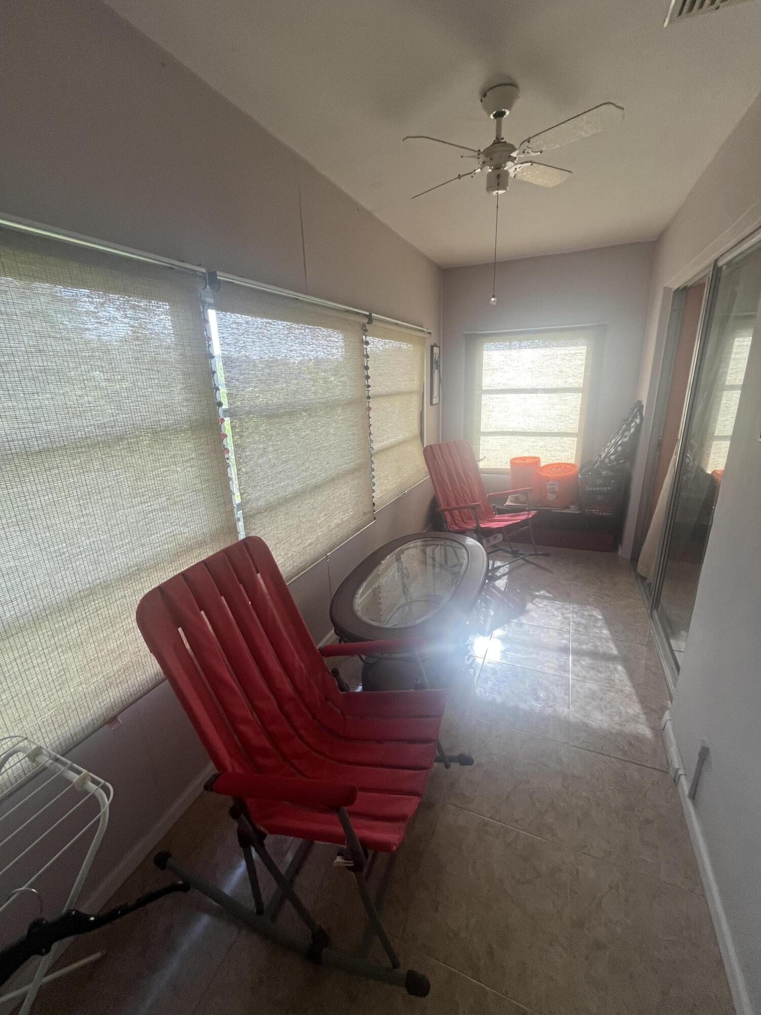 KINGS POINT - Residential