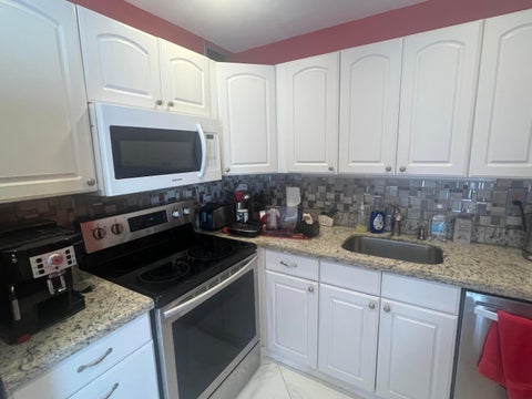 Tiny photo for 526 Normandy Lane, Delray Beach, FL 33484 (MLS # B26034655)