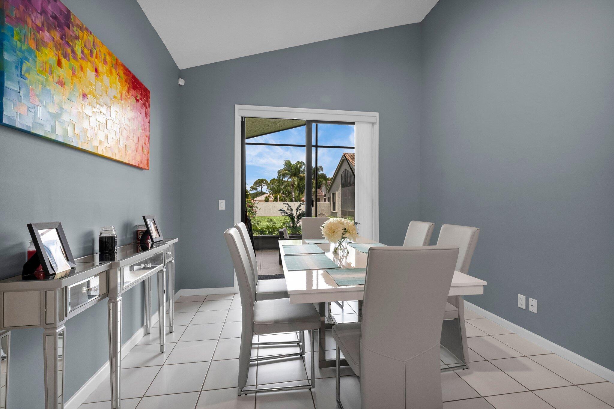 10393 Lexington Circle S