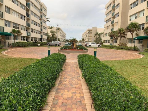 Tiny photo for 1237 S HILLSBORO MILE N #601, Hillsboro Beach, FL 33062 (MLS # B26056829)