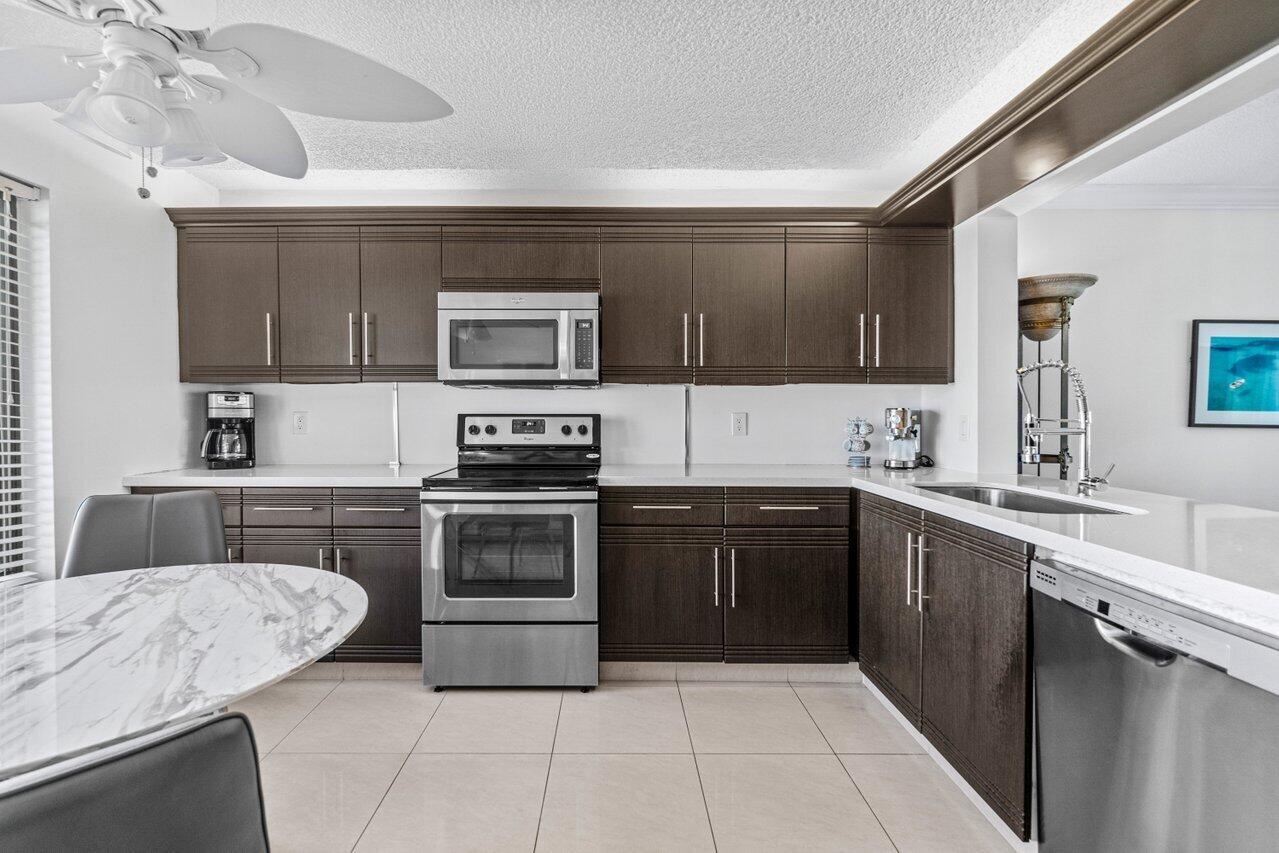 FAIRWAY PARK CONDO - Residential