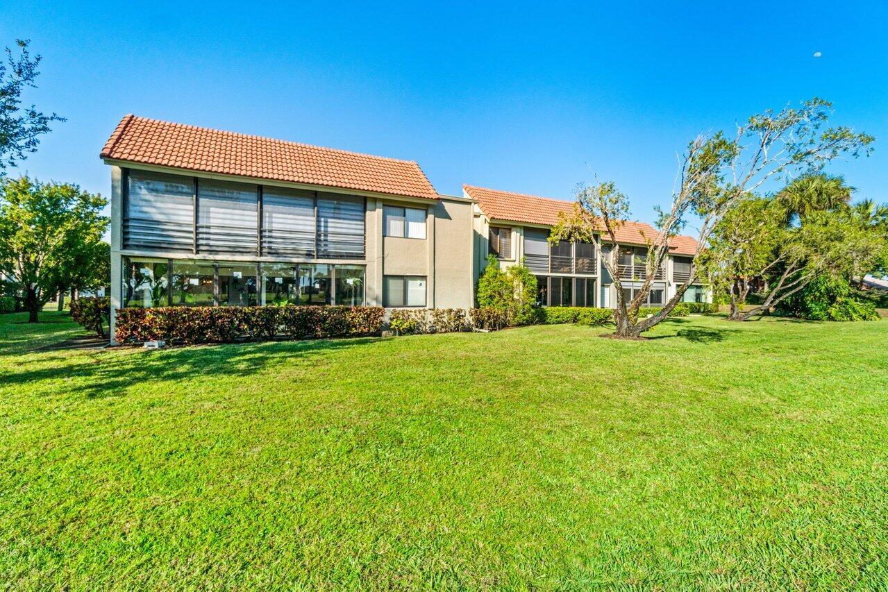 FAIRWAY PARK CONDO - Residential