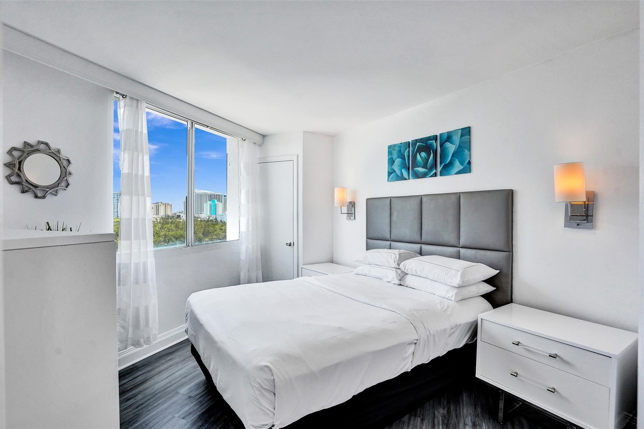 View photos, virtual tours, details... 2670 E Sunrise Blvd 726
