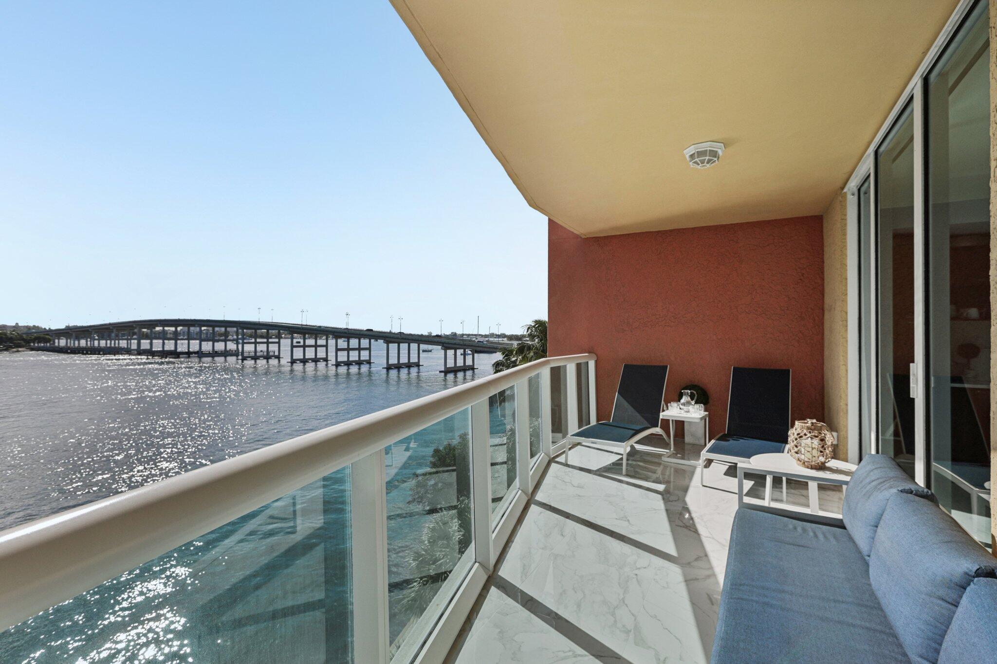 MARINA GRANDE RIVIERA BEA - Residential