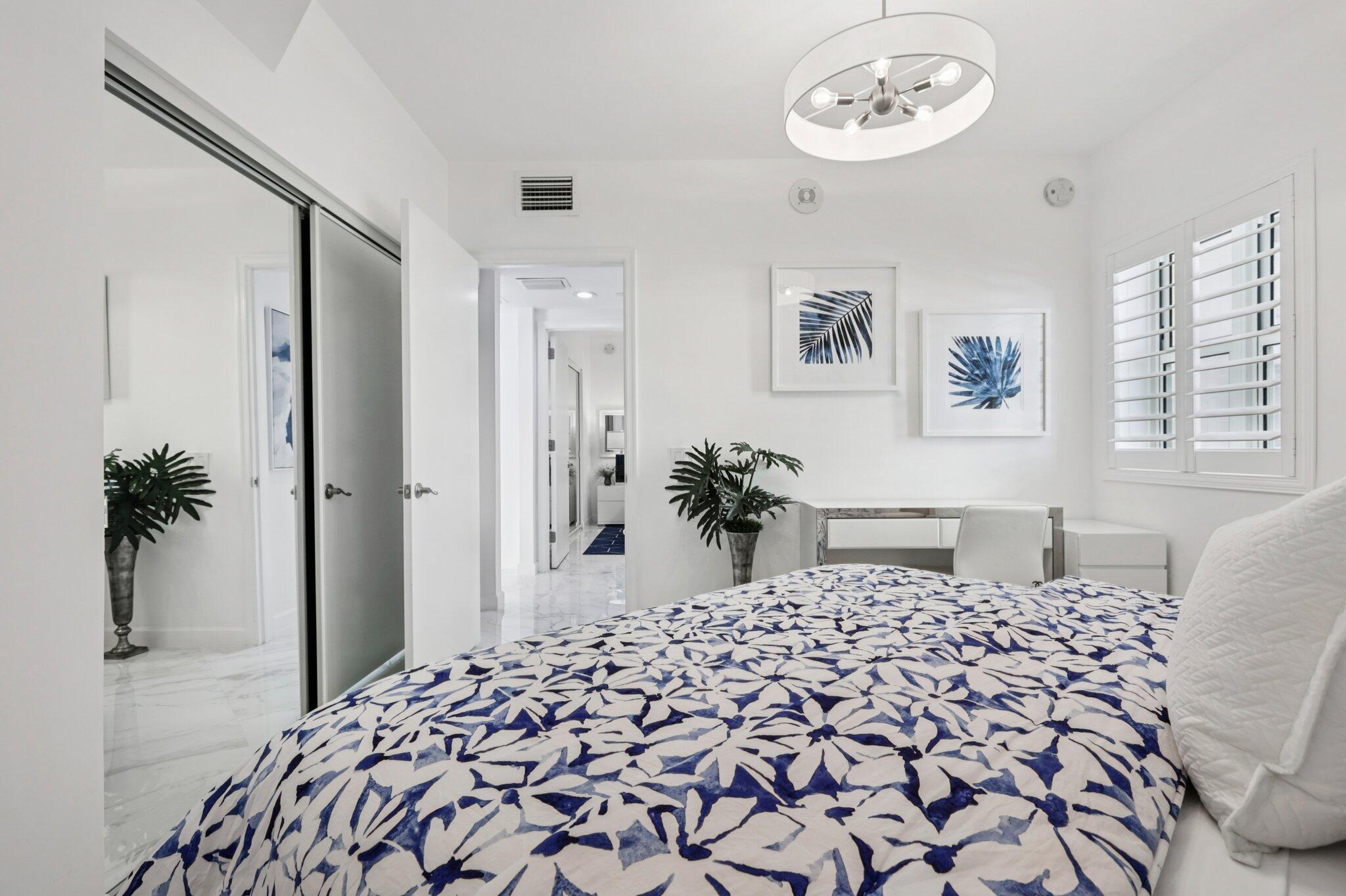 MARINA GRANDE RIVIERA BEA - Residential