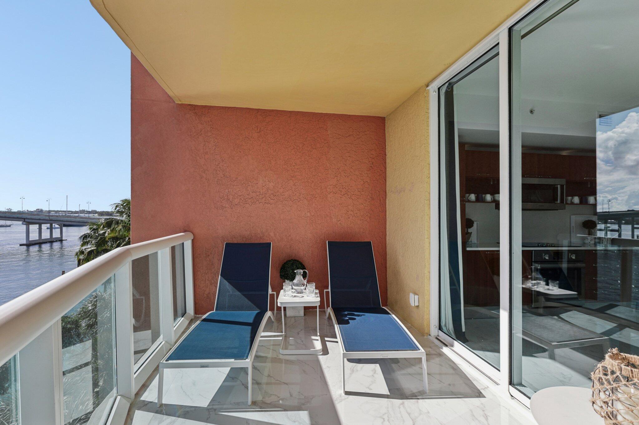 MARINA GRANDE RIVIERA BEA - Residential