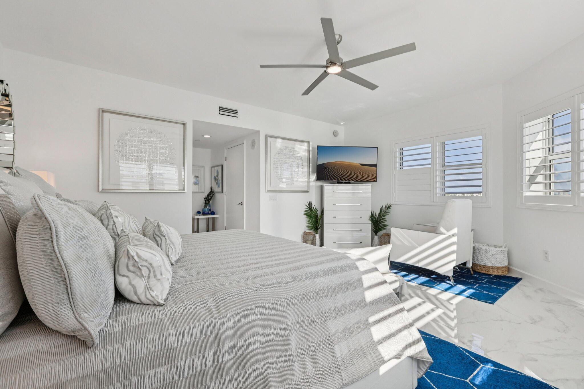 MARINA GRANDE RIVIERA BEACH CONDO - Residential