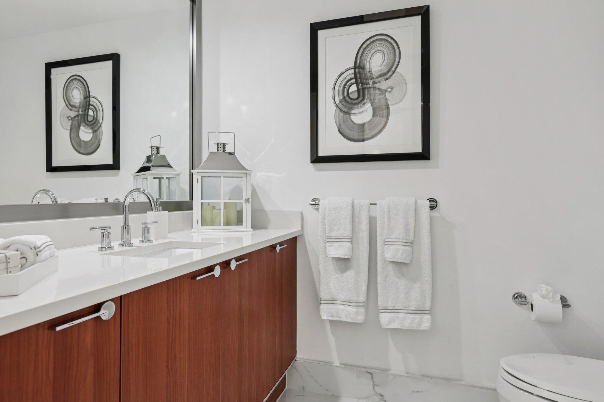 MARINA GRANDE RIVIERA BEACH CONDO - Residential