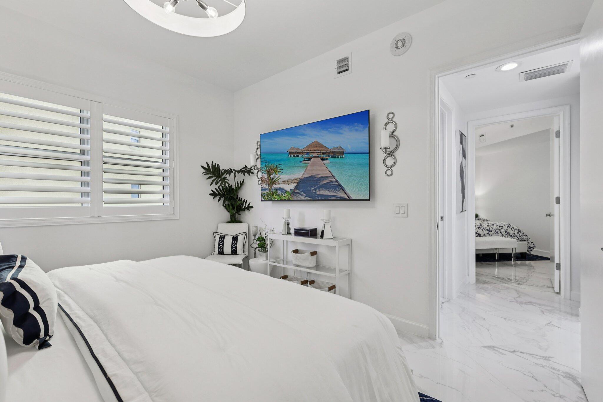 MARINA GRANDE RIVIERA BEACH CONDO - Residential