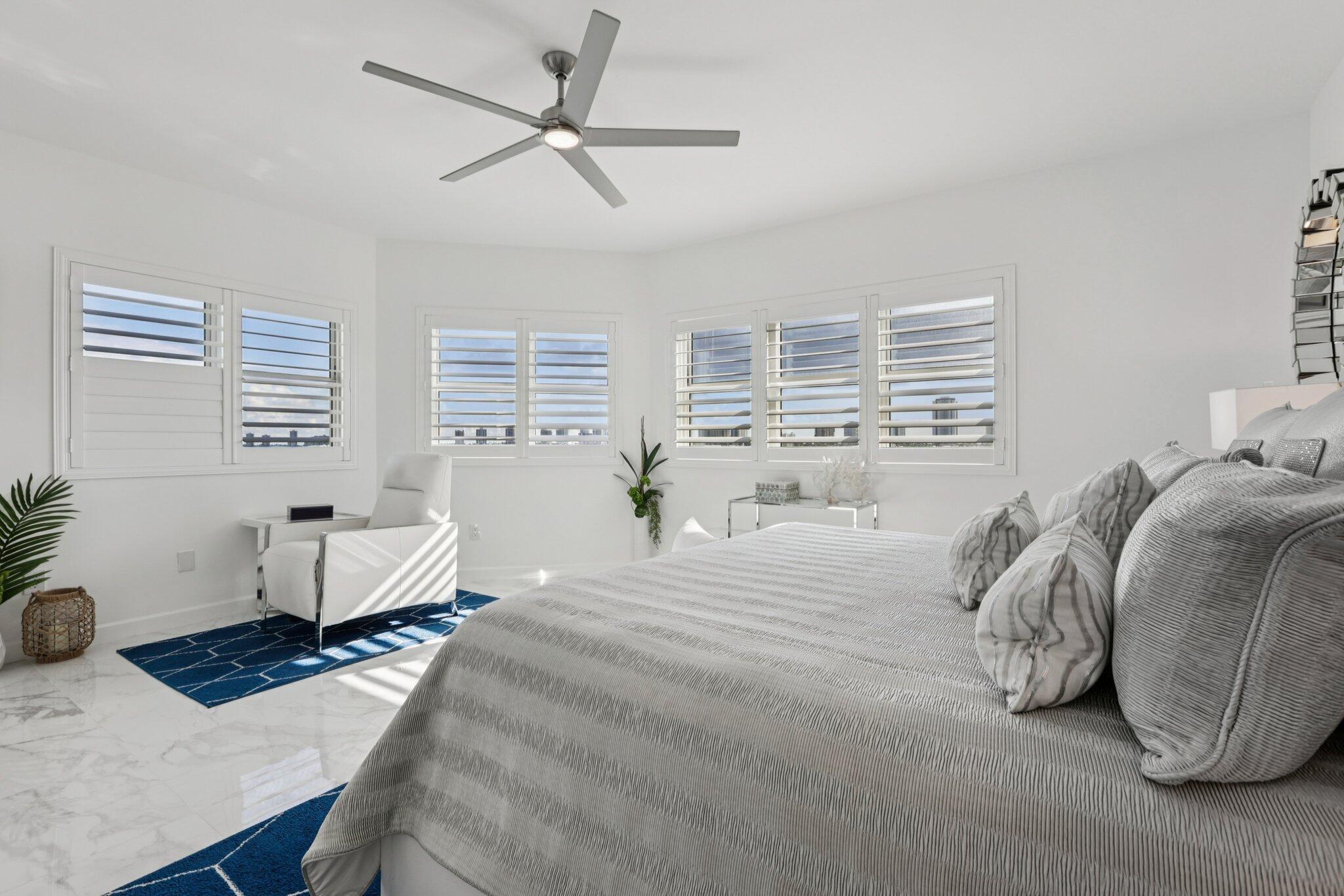 MARINA GRANDE RIVIERA BEA - Residential