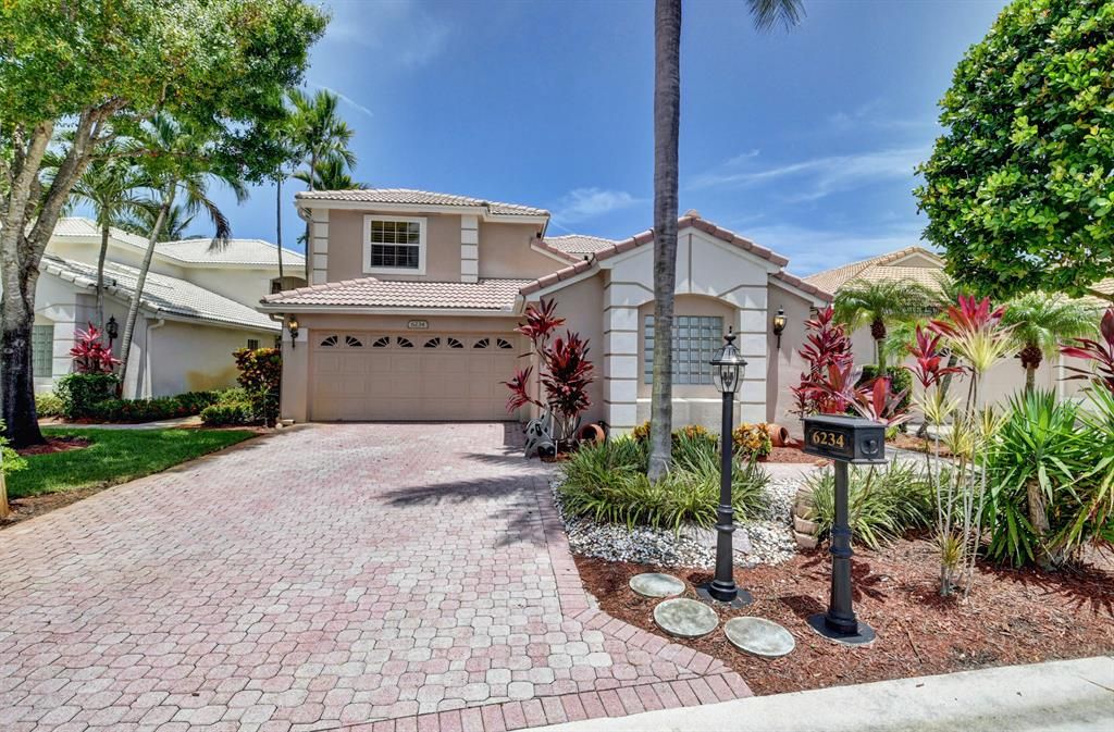 Photo of 6234 Brava Way, Boca Raton, FL 33433 (MLS # R10730088)
