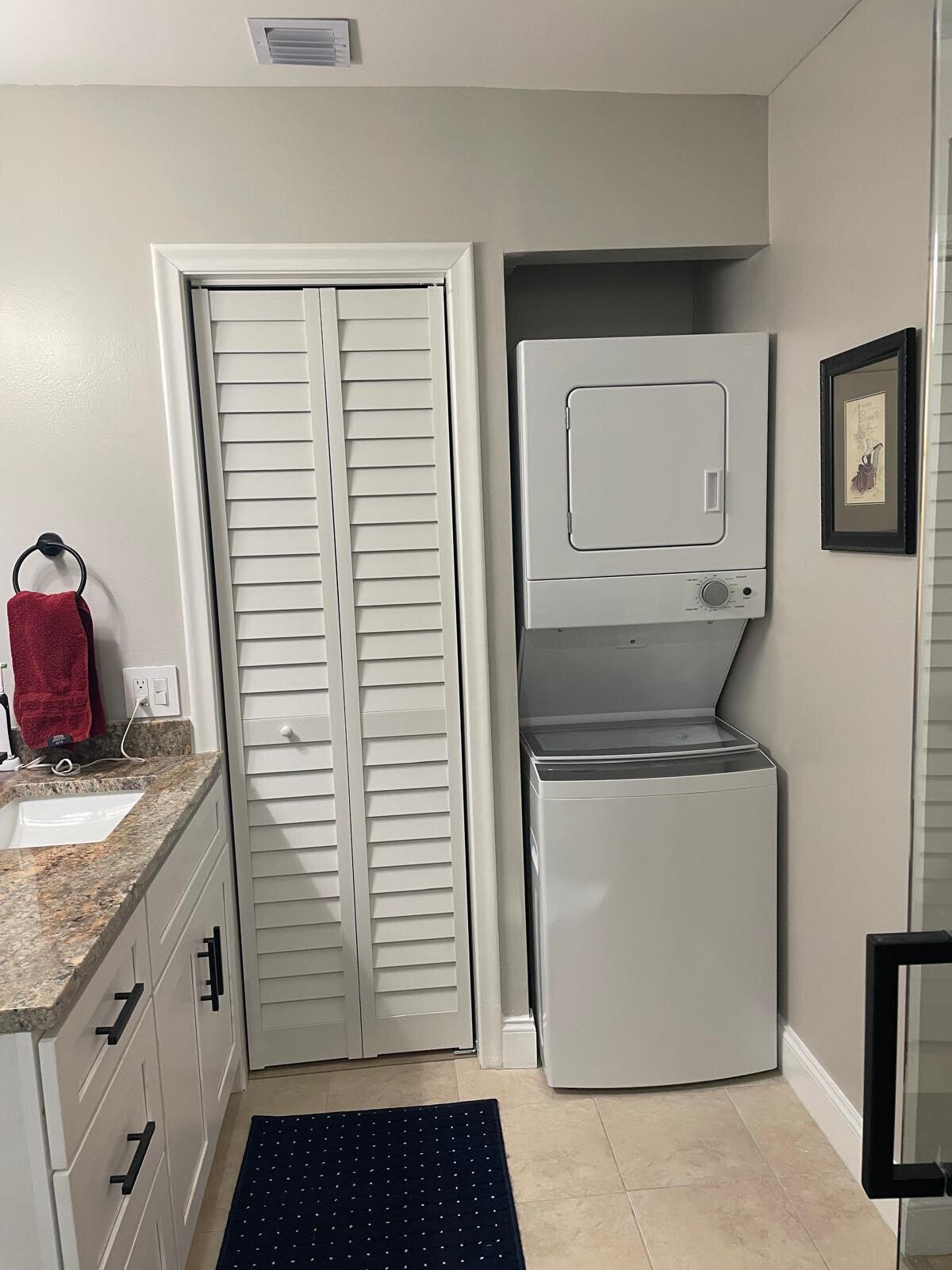 HIGH POINT OF DELRAY BEACH CONDO SEC III - Residential