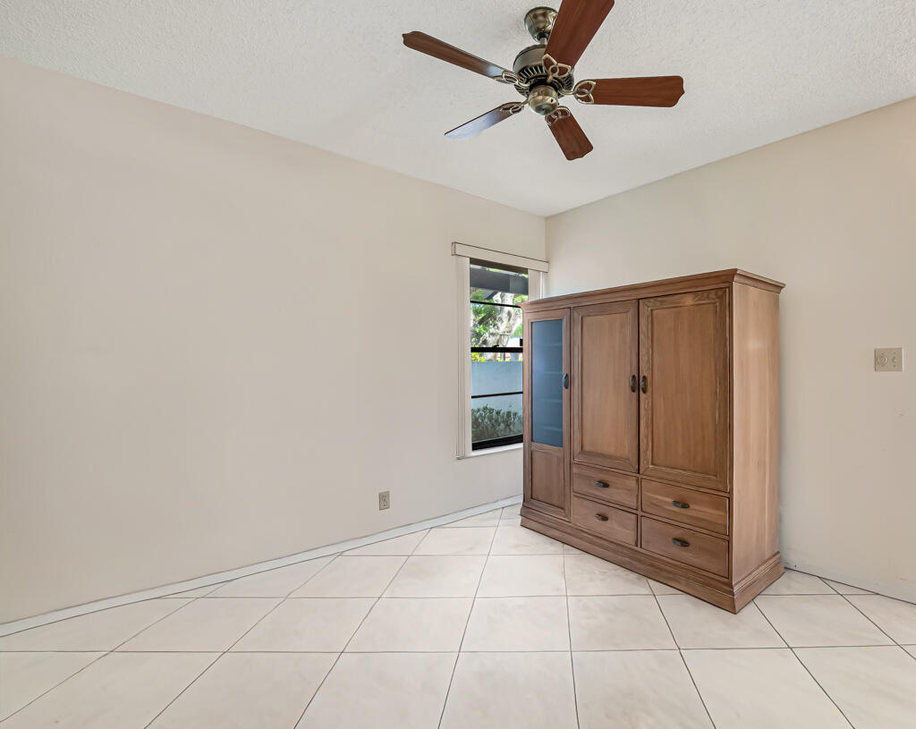 PALM CHASE CONDO - Residential