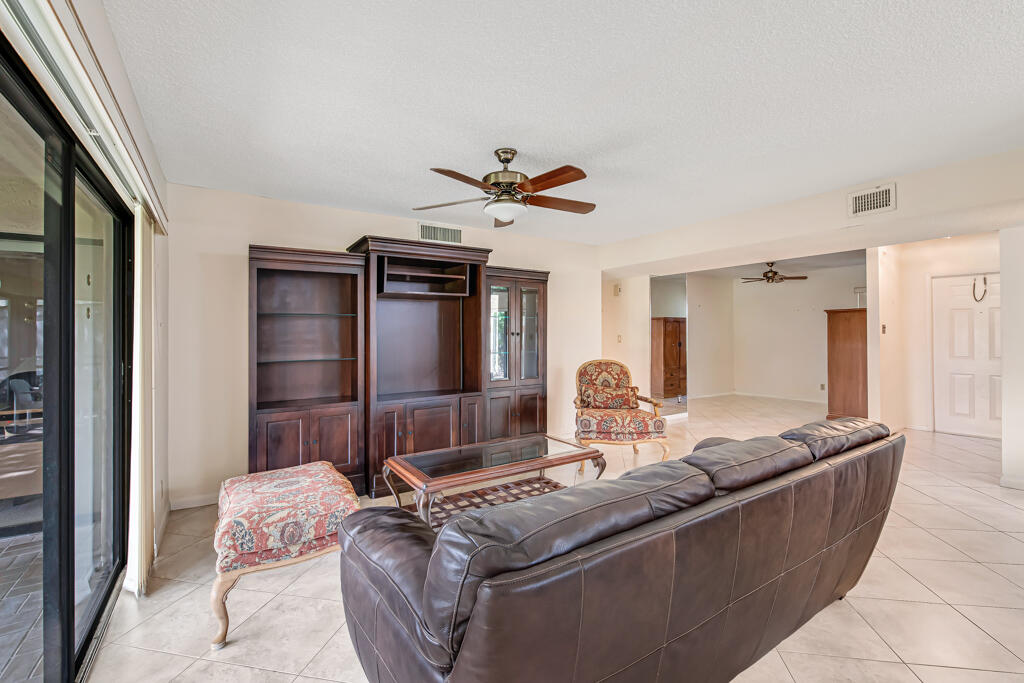 PALM CHASE CONDO - Residential