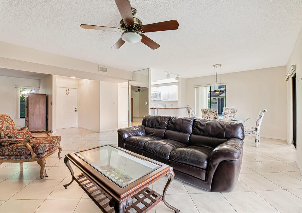 10851 Palm Lake Avenue 101