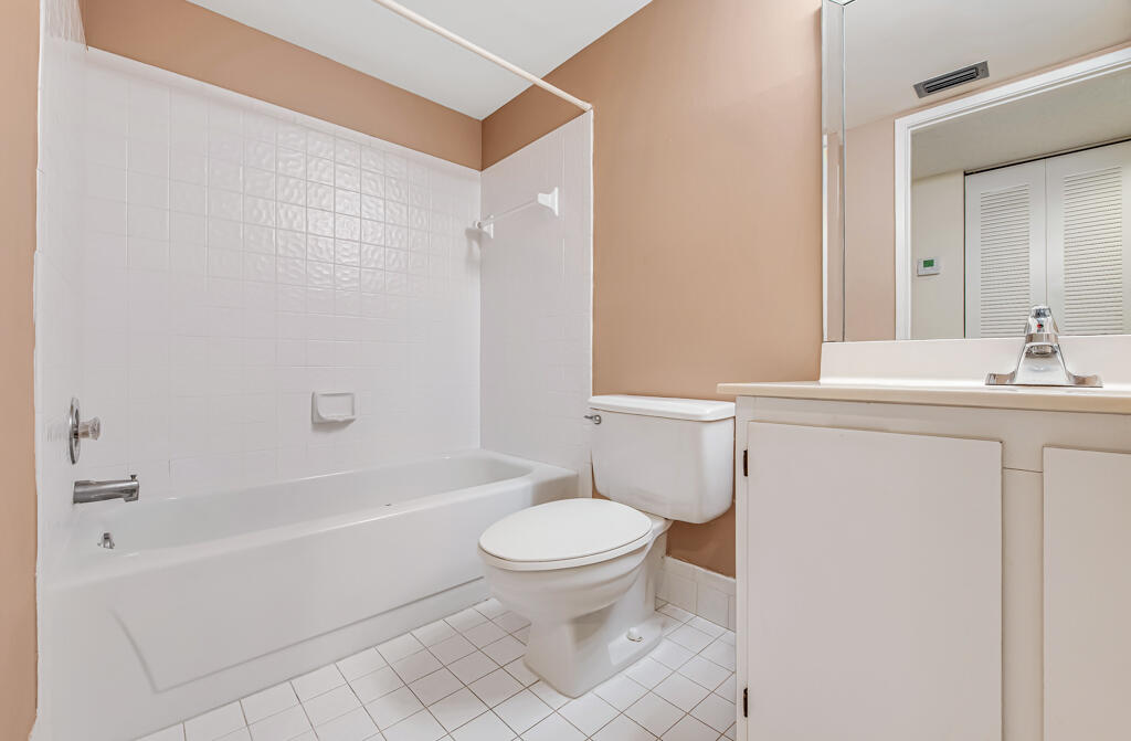 PALM CHASE CONDO - Residential