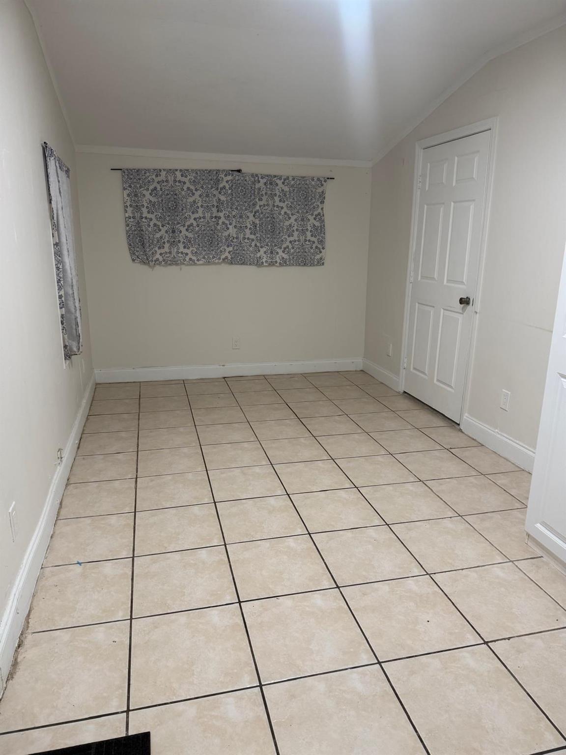 Alden Manor 24-8 B - Residential Lease