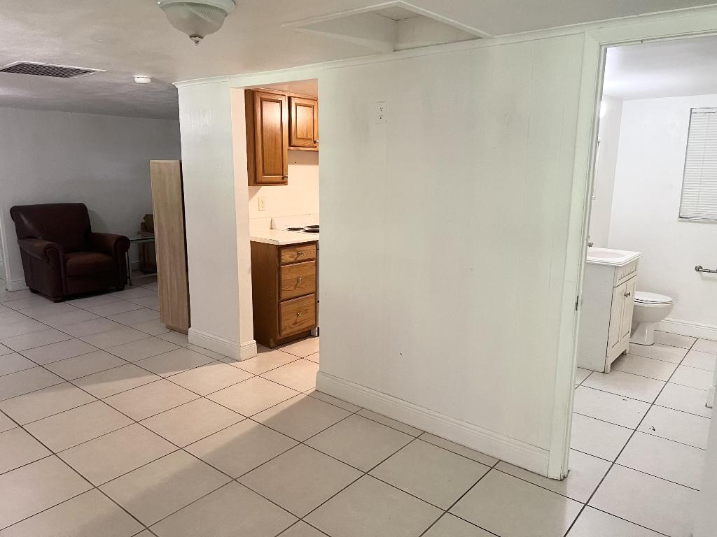 PALMETTO HARBOR - Residential Lease