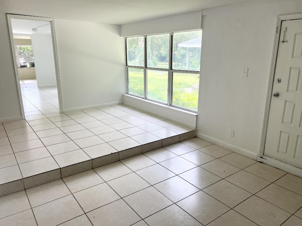 PALMETTO HARBOR - Residential Lease