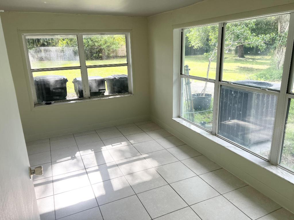 PALMETTO HARBOR - Residential Lease