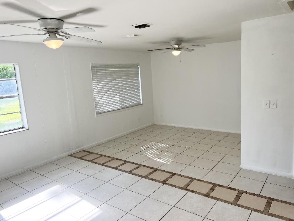 PALMETTO HARBOR - Residential Lease