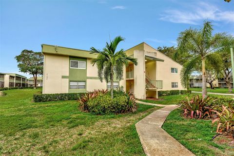 Condominium in Coral Springs FL 4124 88th Ave Ave.jpg
