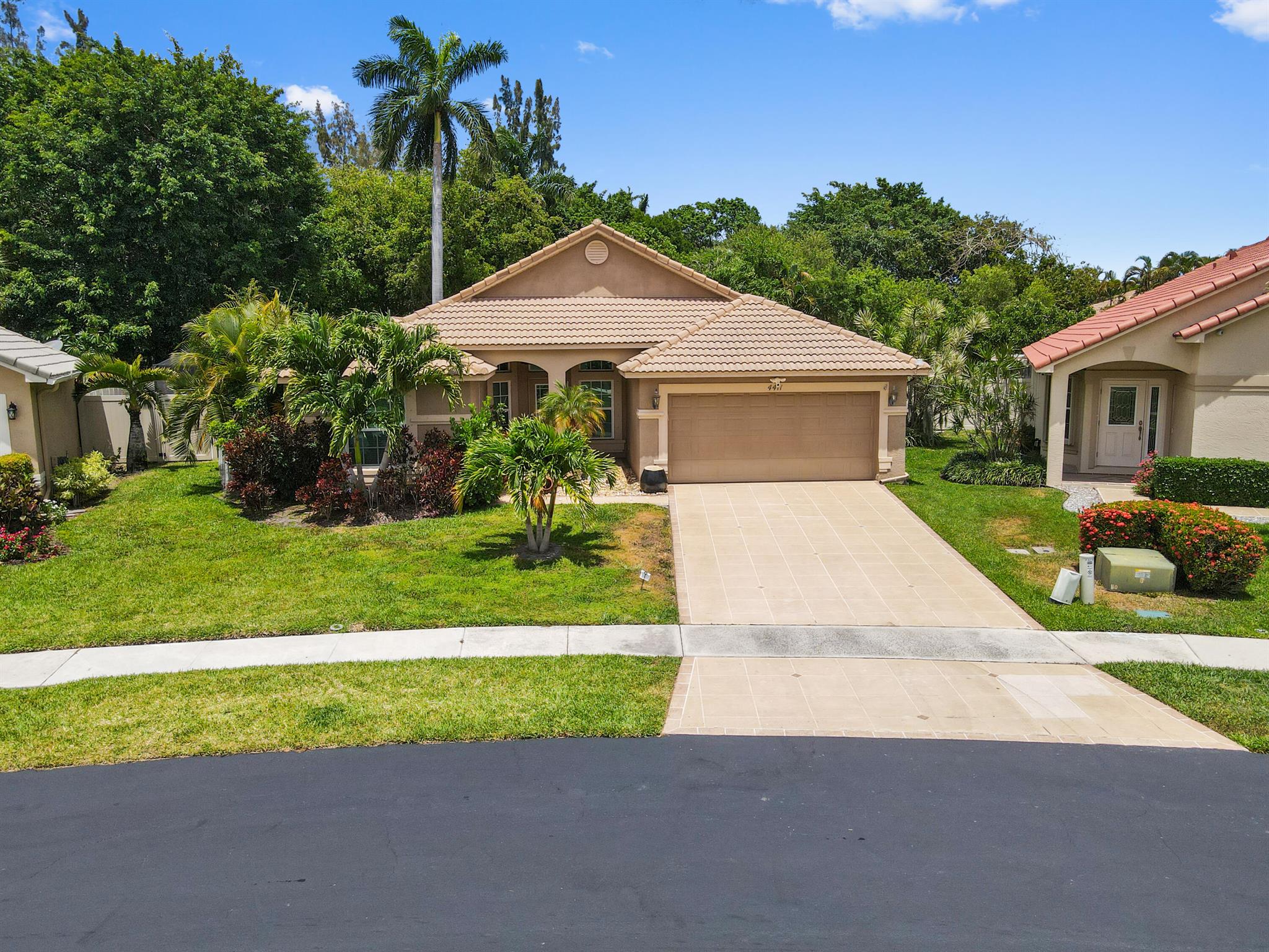 4411 Sunset Cay Circle