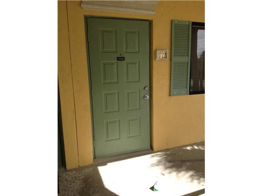 This is a beautiful 1 bedroom , 1 bathroom on the second floor. Beautiful updated kitchen and bathrooms with granite counter tops. Wood cabinets, beautiful tile throughout and carpet in  large master bedroom. Screened in patio for relaxation. Tennis court s and very pretty gounds! This will not last. Pet friendly!