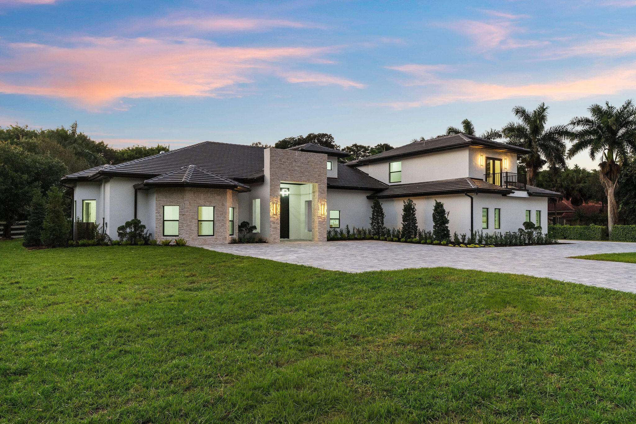 SUNSHINE RANCHES - Residential