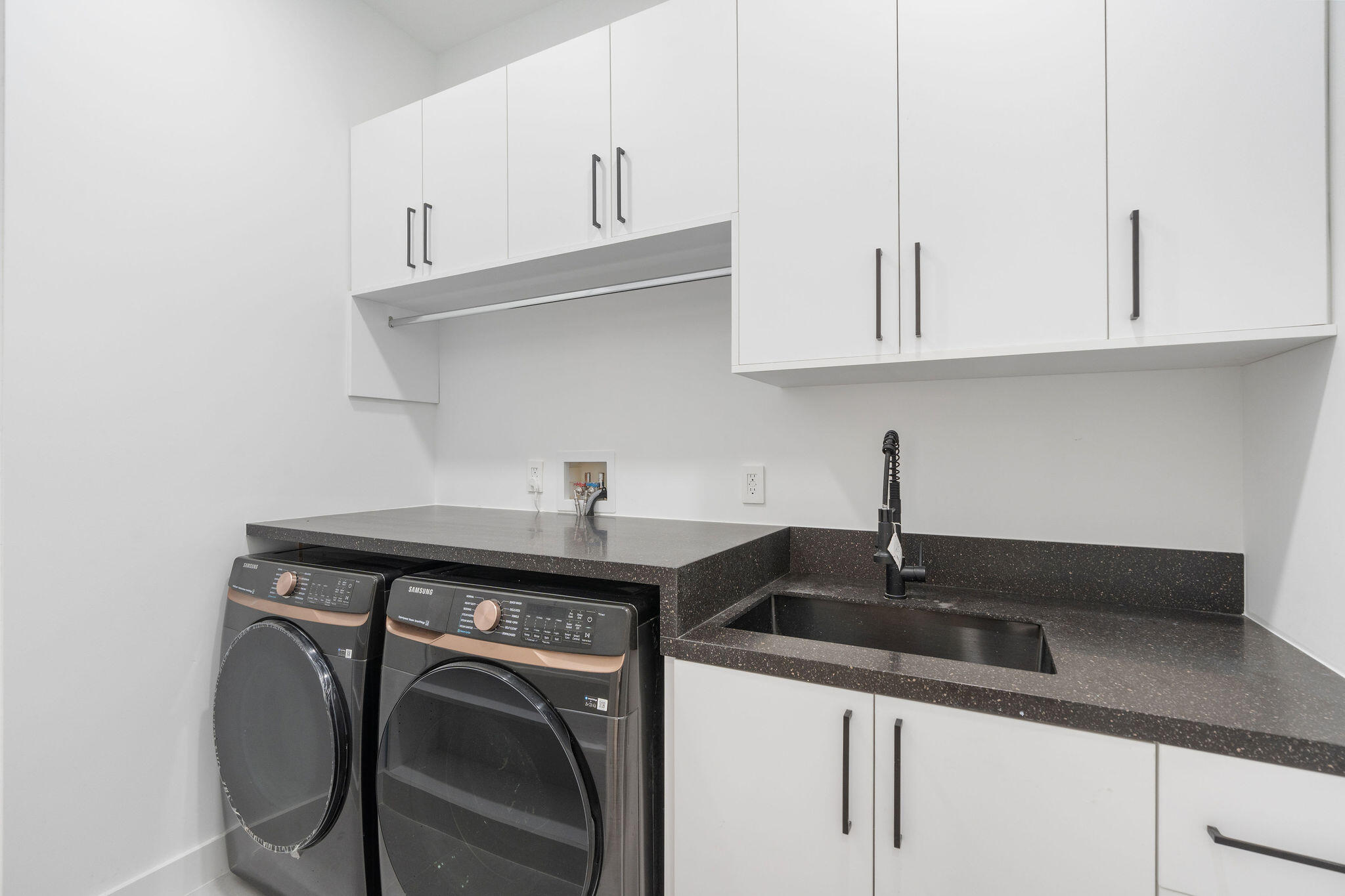 SUNSHINE RANCHES - Residential