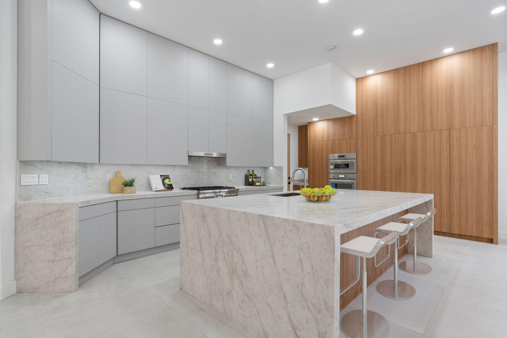 SUNSHINE RANCHES - Residential