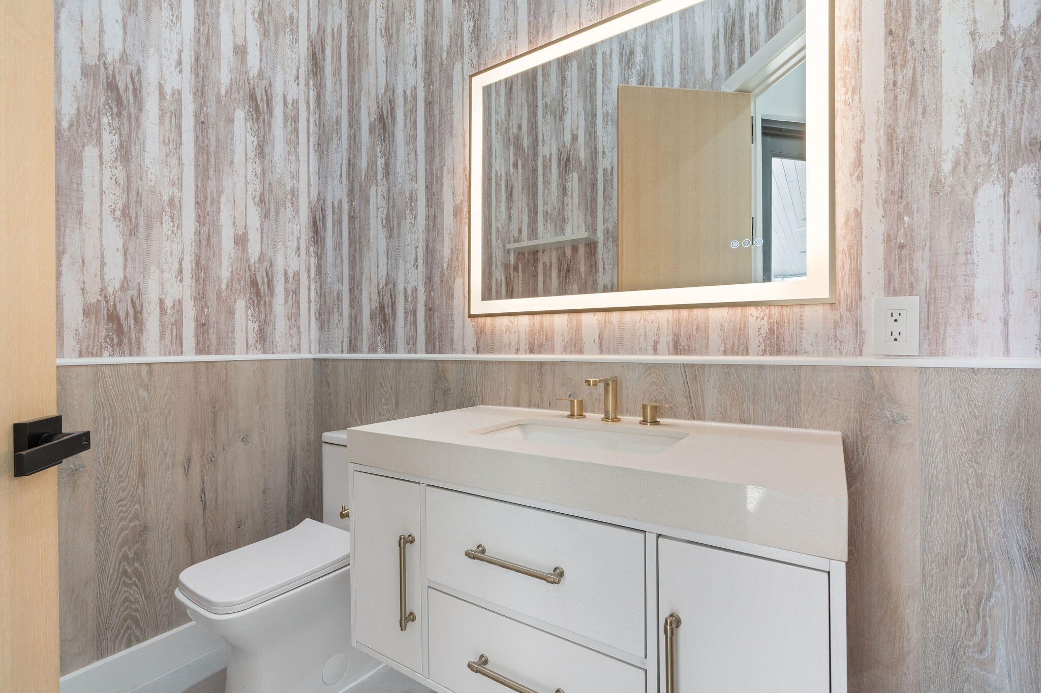 SUNSHINE RANCHES - Residential