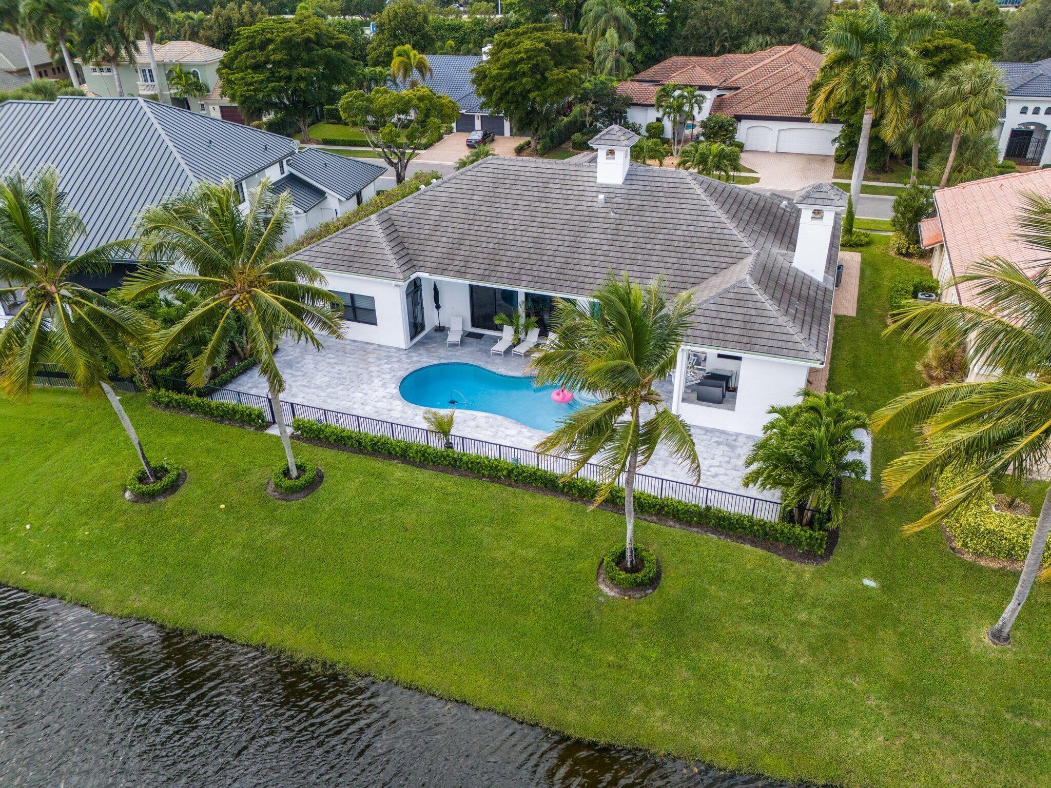 BOCA GROVE - Residential